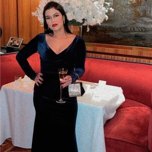 Guest wedding dress (velvet)